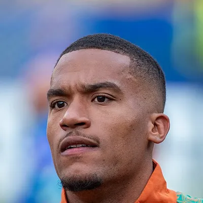 Alban Lafont portrait