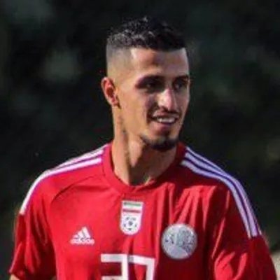 Ali Alipour portrait