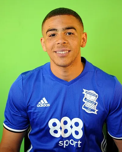 Ché Adams — Che Adams in Birmingham City F.C. kit, 2016
