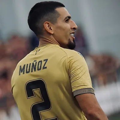 Daniel Muñoz portrait