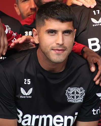 Exequiel Palacios — Exequiel Palacios auf der Saisoneröffnung 2022/23 von Bayer 04 Leverkusen