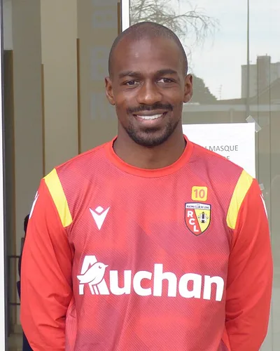 Gaël Kakuta — Gaël Kakuta lors d'un entraînement du Racing Club de Lens, le 15 juillet 2020, au centre technique et sportif de La Gaillette