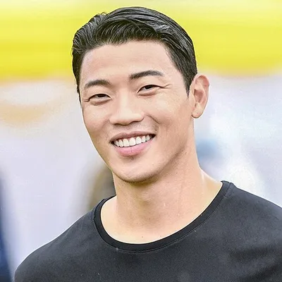 Hwang Hee-Chan portrait