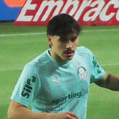 Maurício portrait
