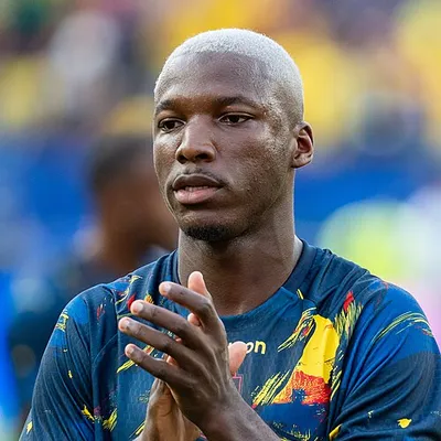 Moisés Caicedo portrait