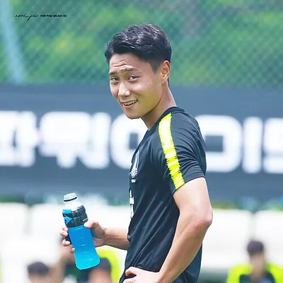 Paik Seung-Ho portrait