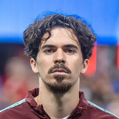 Vitinha portrait