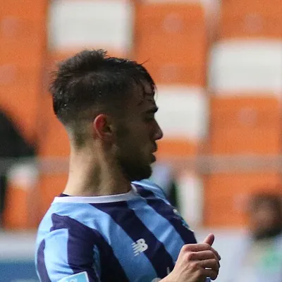 Yunus Akgün portrait